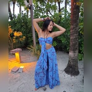 La Plateau blue cropped top and blue flaring pants set size 40 or size 6
